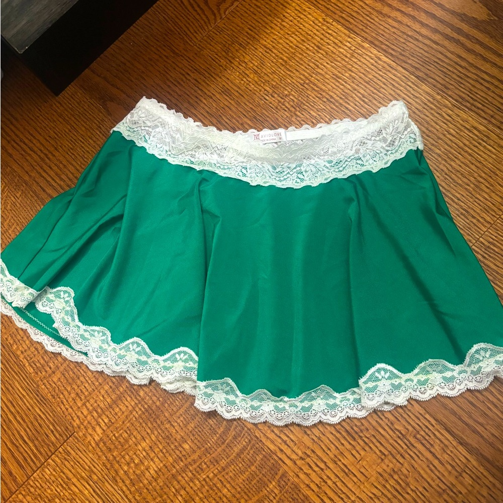 Green skirt white lace nighty size medium